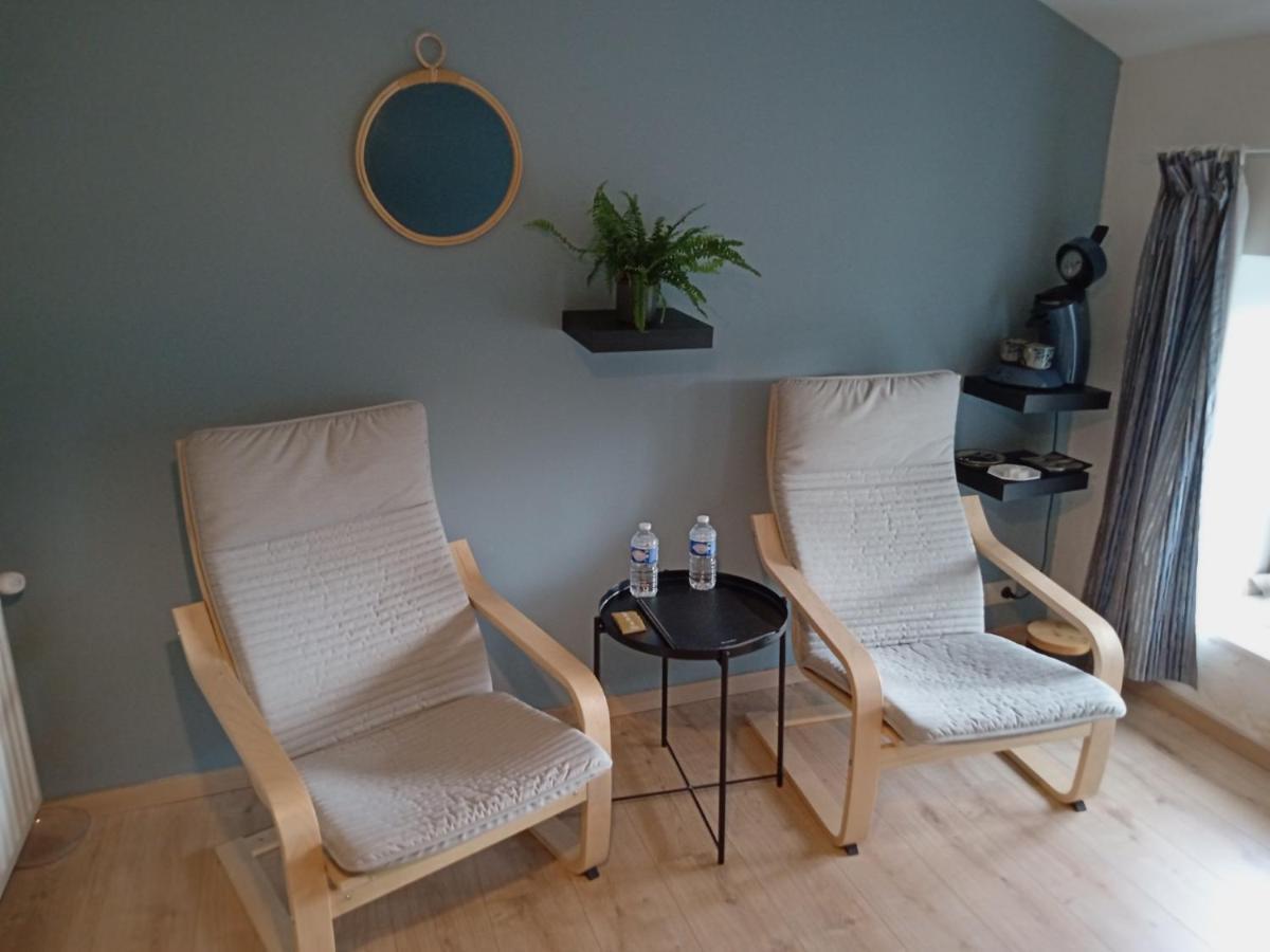Le Vieux Noyer Bed & Breakfast Nassogne Dış mekan fotoğraf