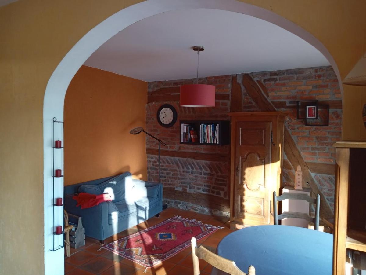 Le Vieux Noyer Bed & Breakfast Nassogne Dış mekan fotoğraf